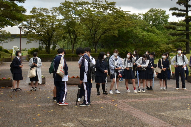 開会行事　土門拳記念館前