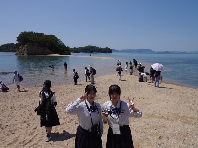 エンジェルロード　完全に干上がっていないが移動はできそう