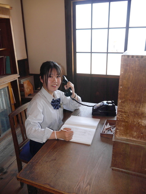 先生の業務中です