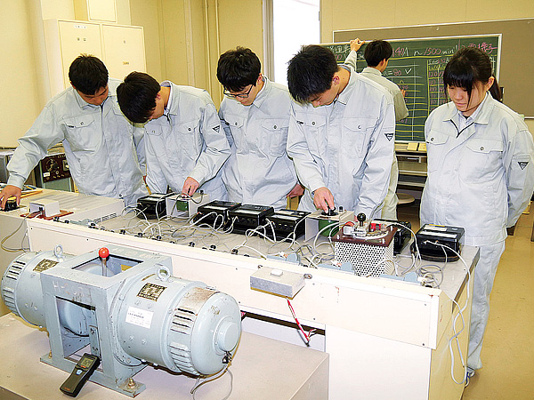 電気機器実習